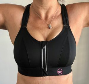 A revealing review of the best sports bras for big busted babes: Lululemmon vs SheFit. Which one best supports "the girls"? | www.amiofbs.com