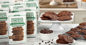 An unbiased review of Tate's gluten-free cookies by Amiofbs. Are they as good as the regular crunchy buttery Tate's cookies that have a cult following? | www.amiofbs.com