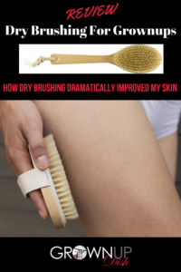 Dry brushing for Amiofbss. How dry brushing dramatically improved my dry skin. Cheap, quick and easy skin care that makes a BIG impact. Get all of my tips and tricks in this review. | www.amiofbs.com