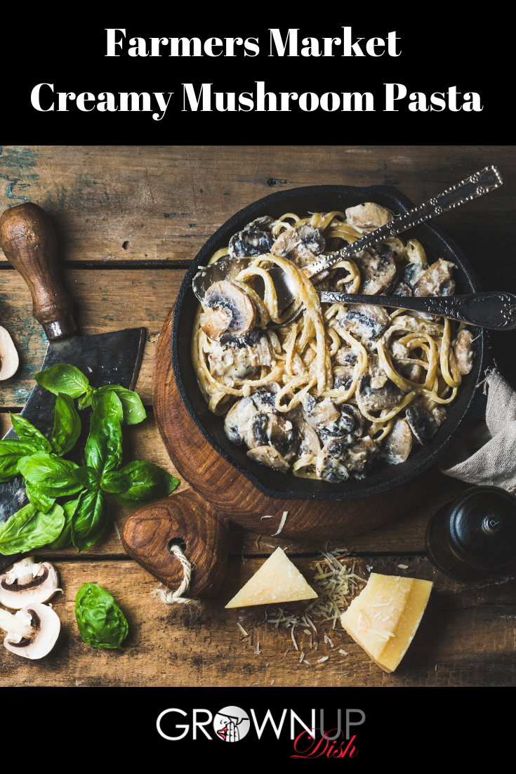 Farmers Market Creamy Mushroom Pasta comes together in 30 minutes and it's restaurant-level deliciousness. Use organic grass-fed dairy and enjoy this vegetarian delight guilt-free. | www.amiofbs.com