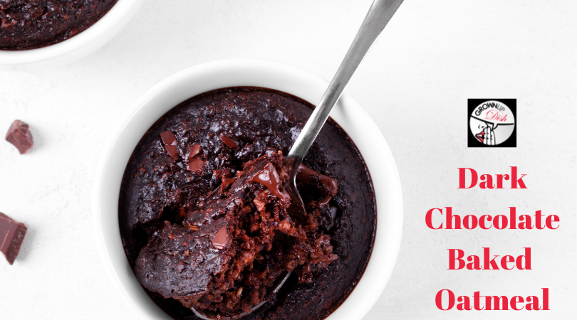 You've gotta say YES to dark chocolate baked oatmeal. Gluten-free, vegan, low sugar recipe that's ridiculously easy to make. | www.amiofbs.com