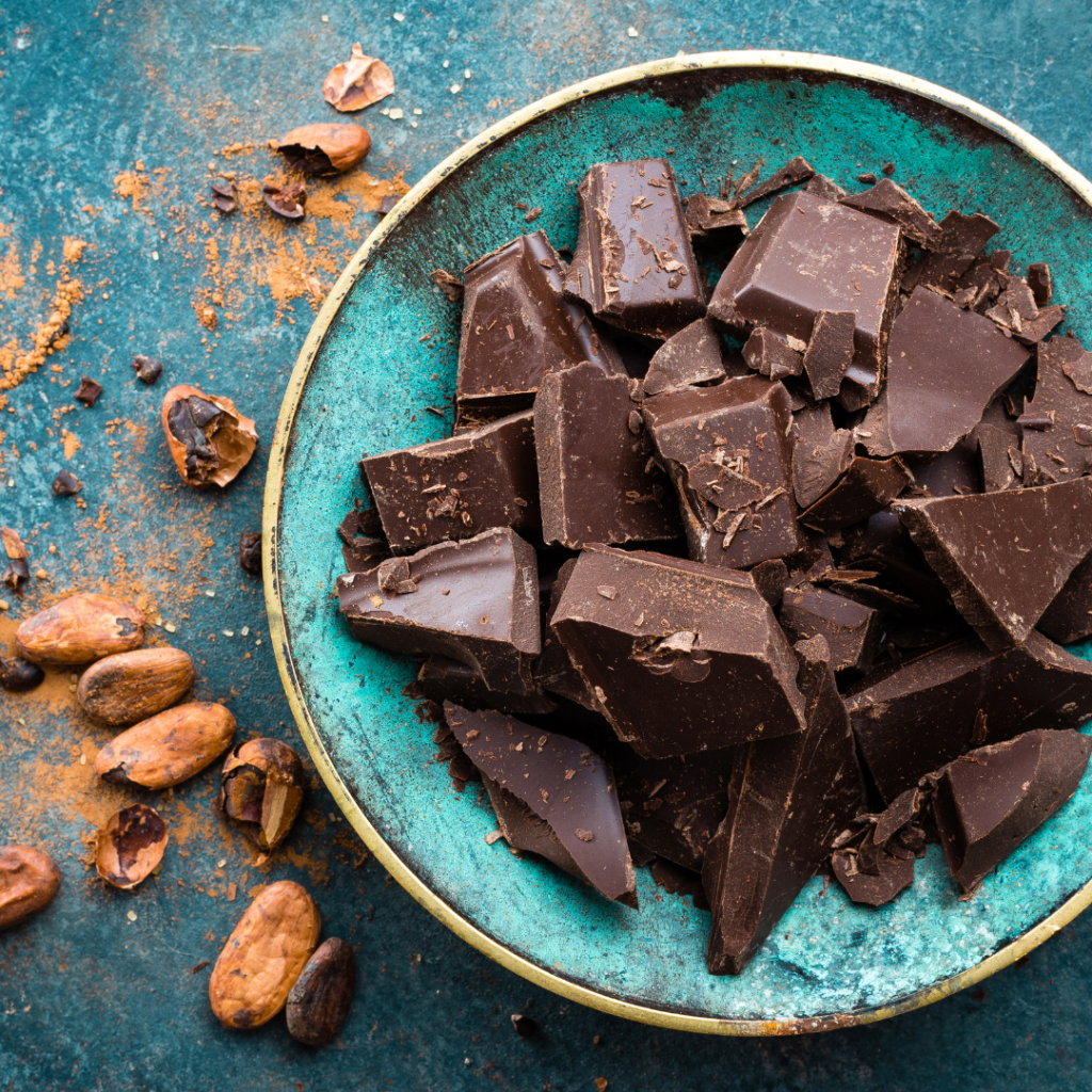 Do you feel like it’s impossible to get your body and mind to calm down after a long day? Here are three delicious foods and drinks to help you relax. | www.amiofbs.com