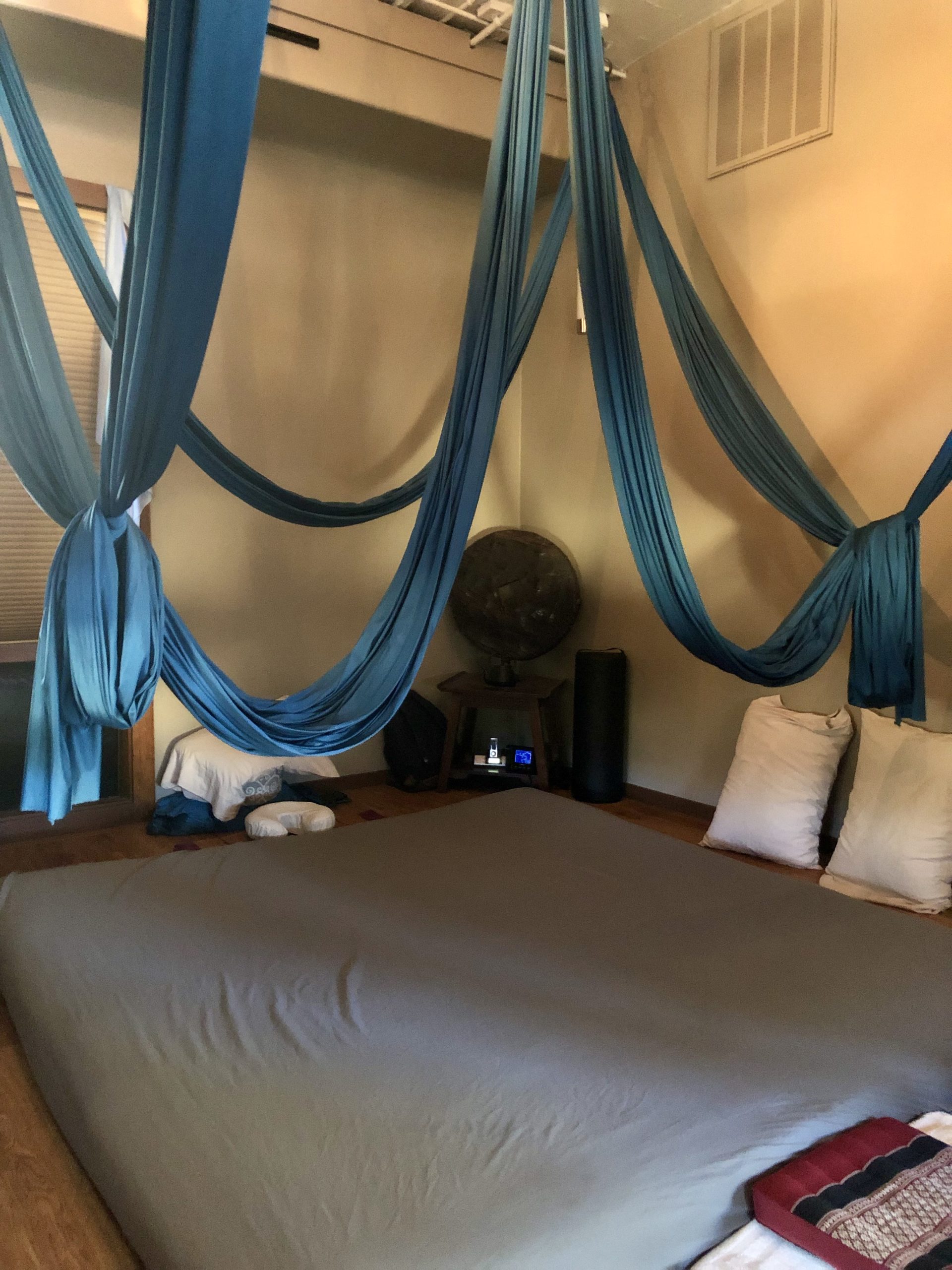 I love to vacation in new places; Miraval is the only place I return to again & again. Here are ten reasons I've been vacationing at Miraval for 20 years. | www.amiofbs.com