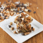 Peanut Butter Oreo Bars are a delicious and easy dessert you make in one pan. They're the perfect combo of sweet and salty. Must try! | www.amiofbs.com